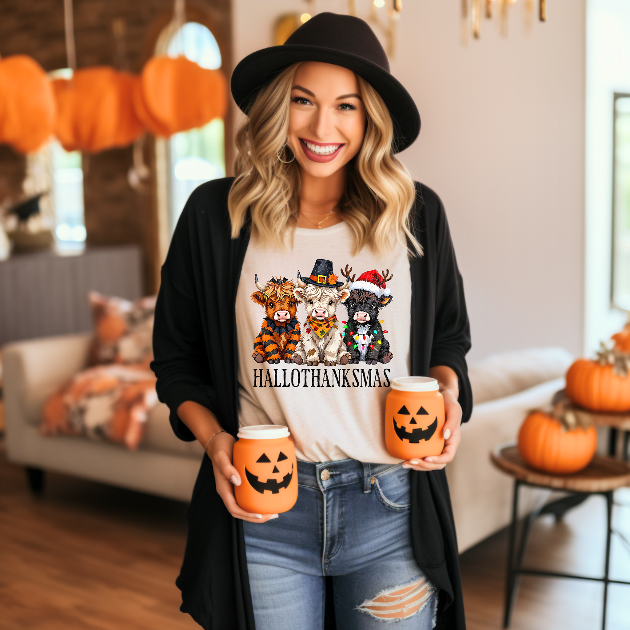 HalloThanksMas Highland Cow