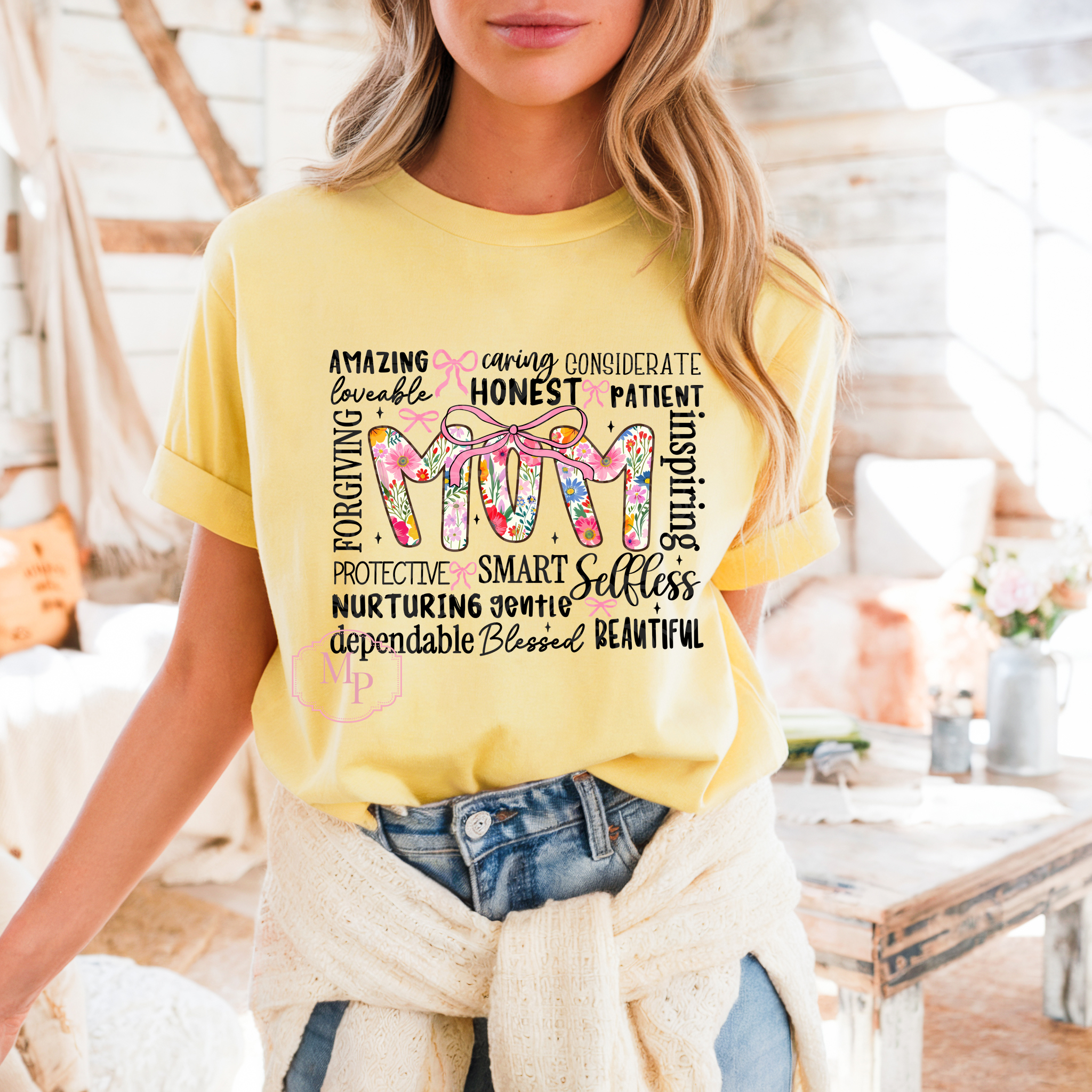 Mom Is Everything - Black