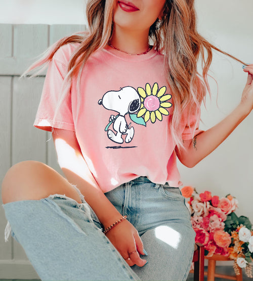 Load image 1 in gallery view. Happy Snoopy