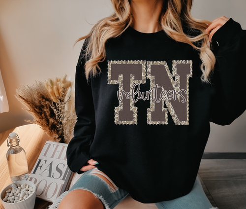 Load image 1 in gallery view. Camo TN Volunteers