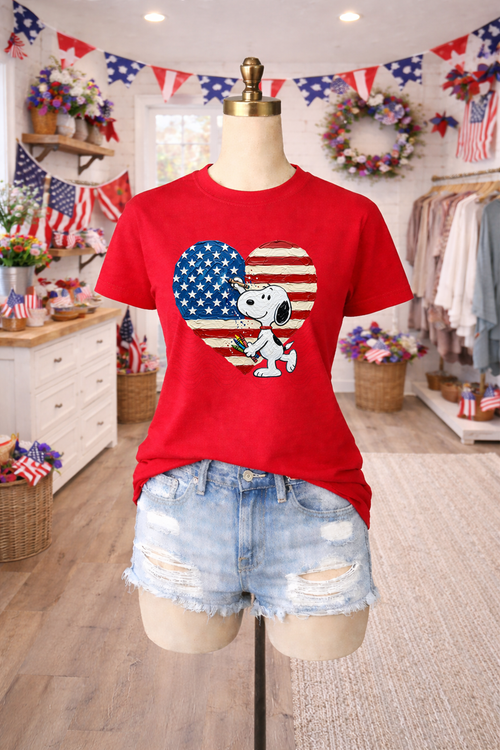 Load image 1 in gallery view. Snoopy Flag Heart