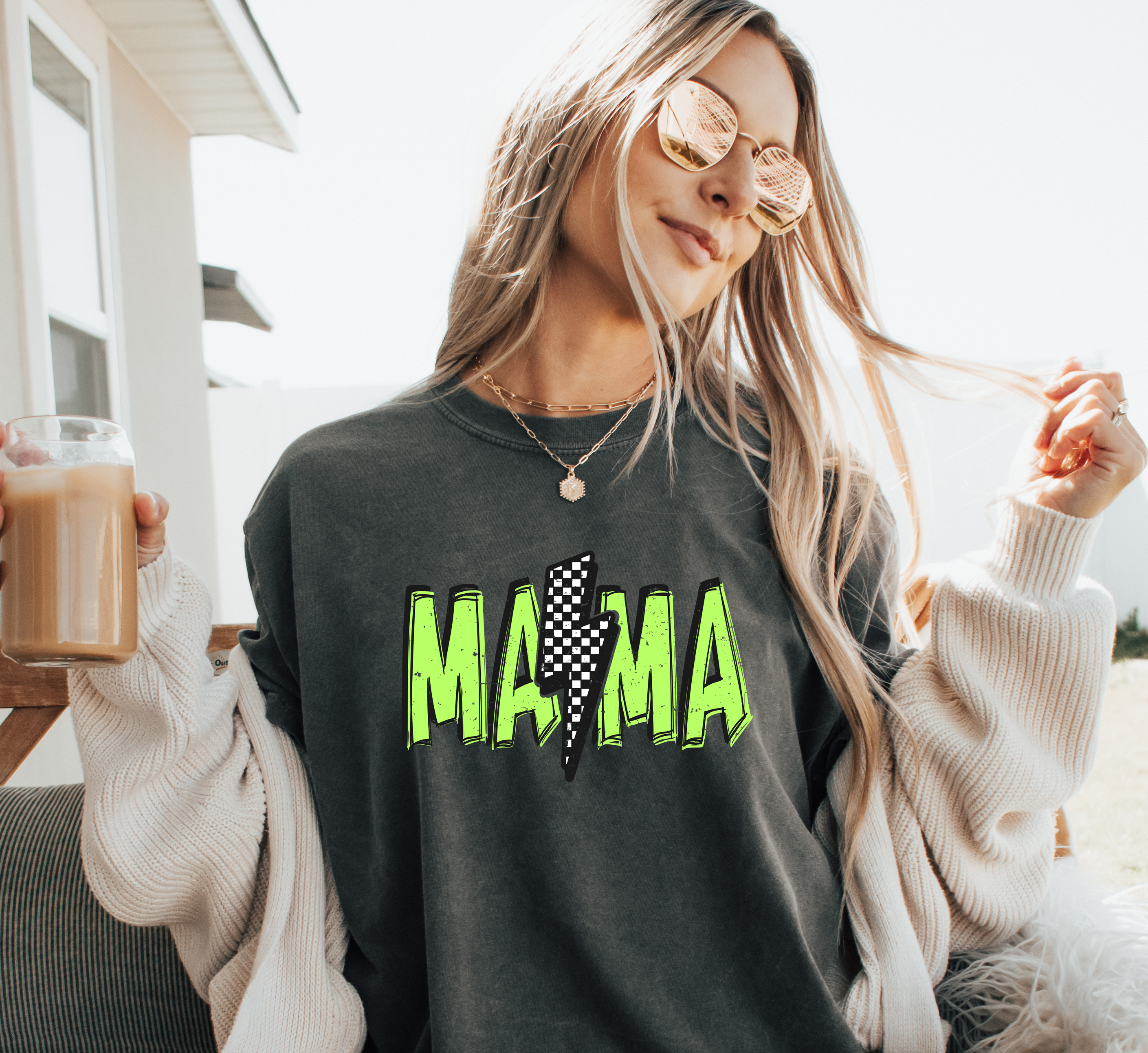 Neon Mama Bolt
