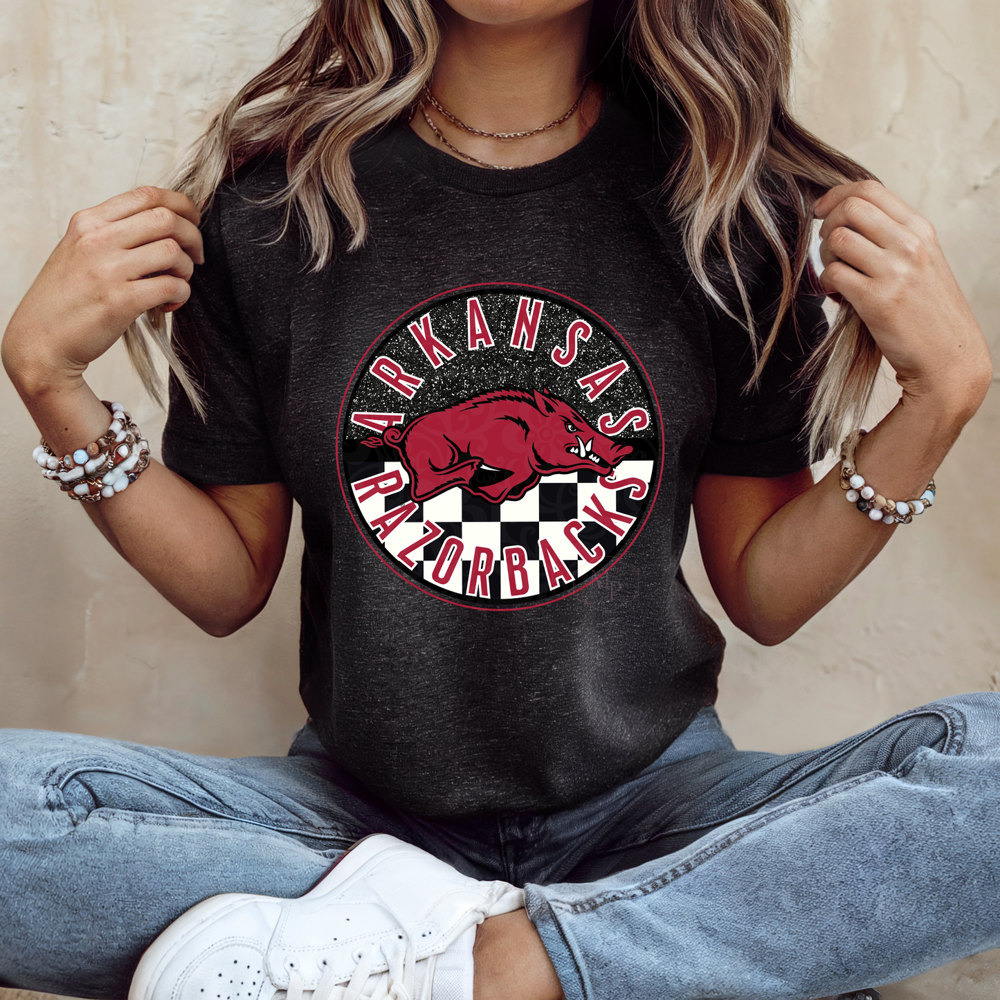 Razorback Checkered Circle