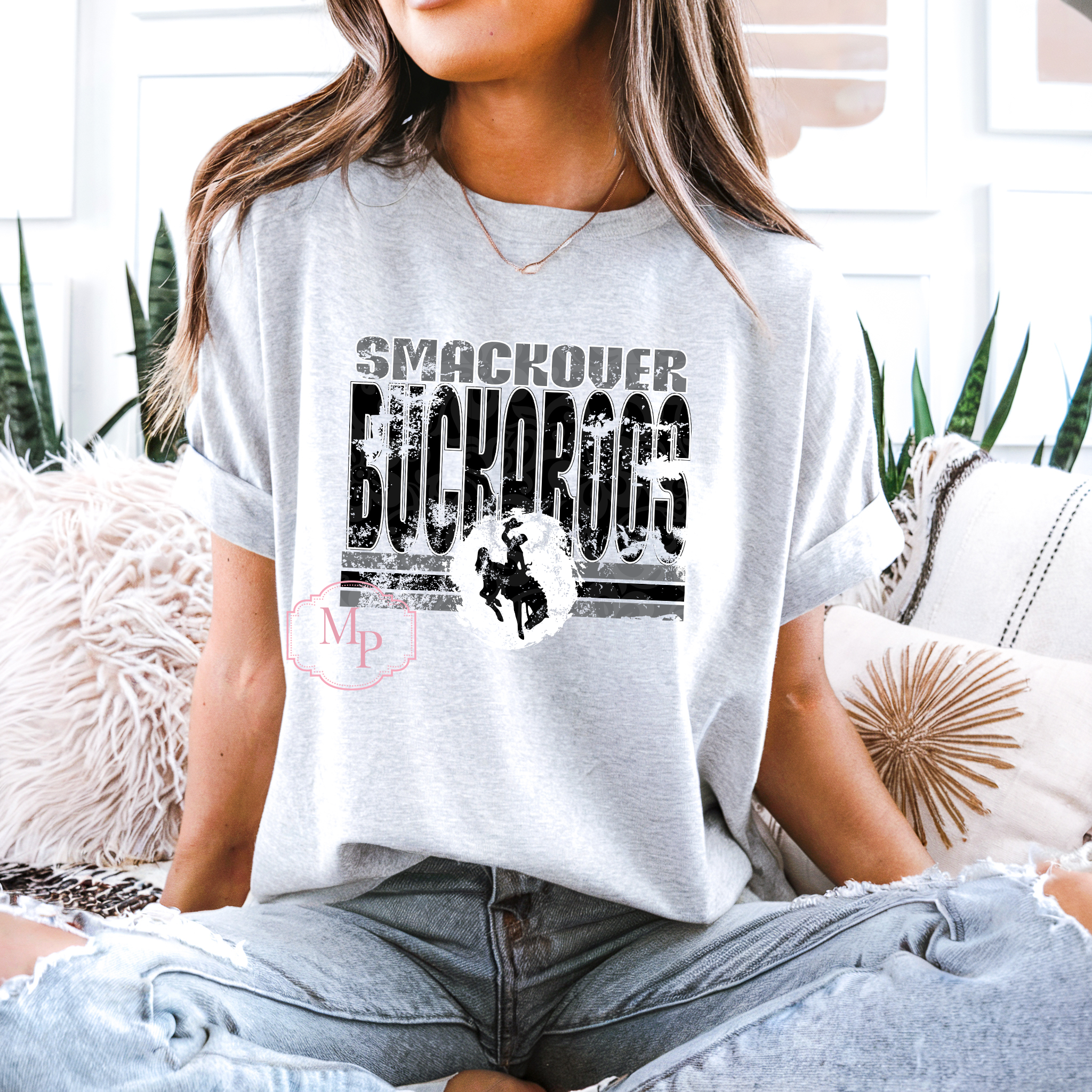 Distressed Smackover Buckaroos