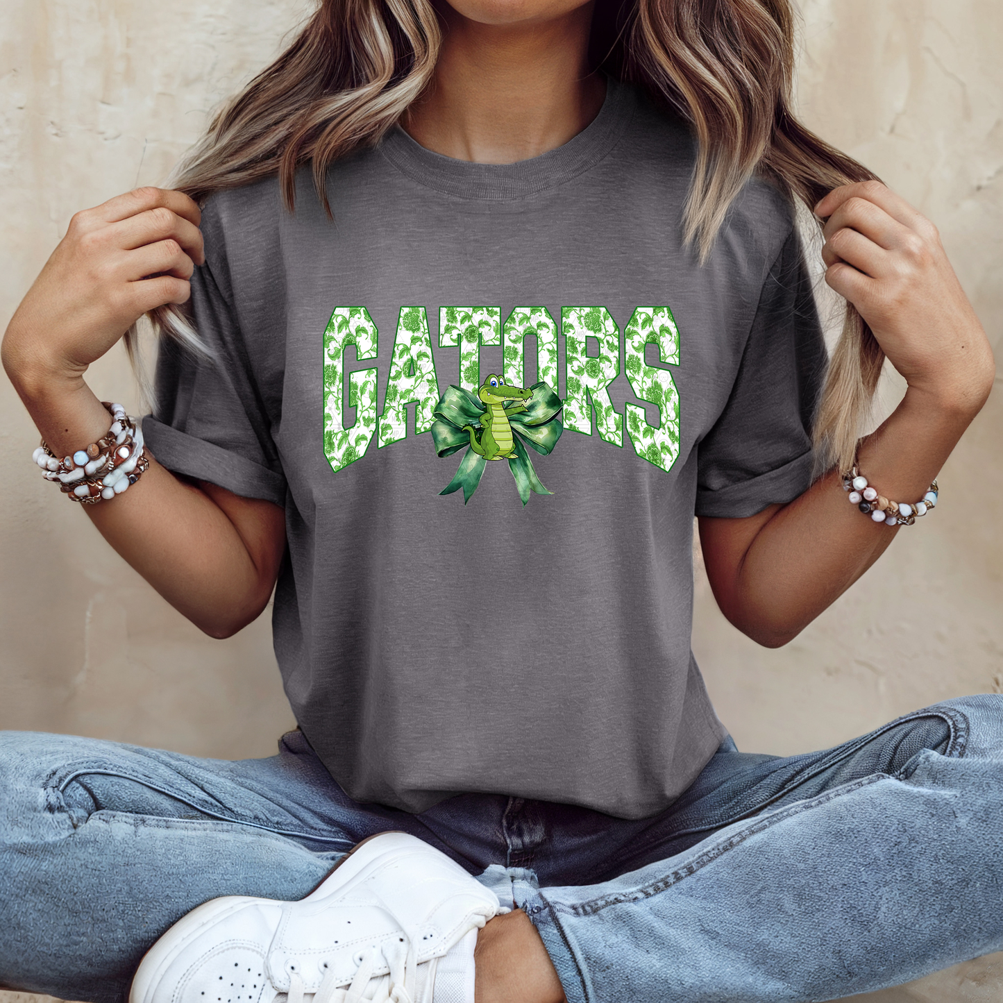 Gators Varsity with Bow