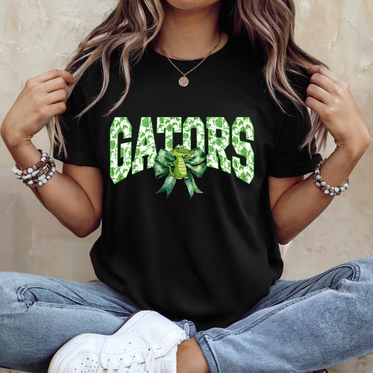 Gators Varsity with Bow