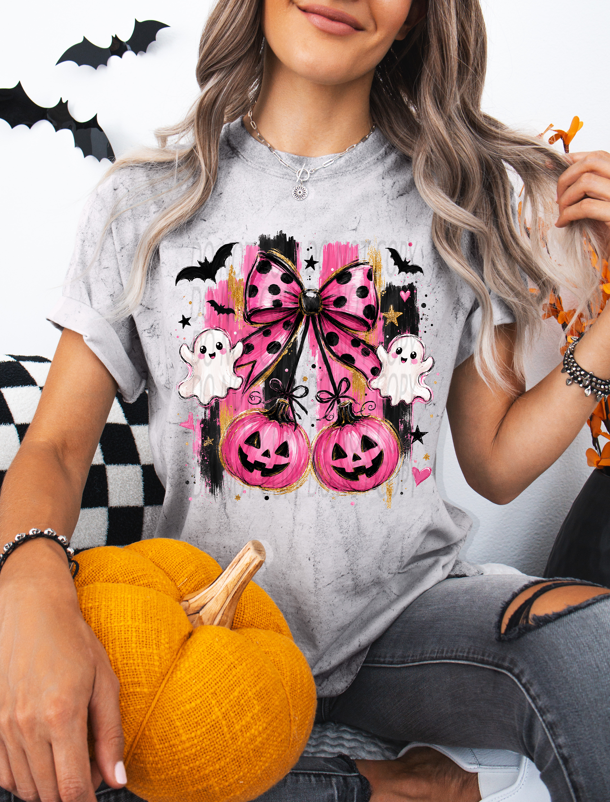 Pink Pumpkins with Bow and Ghosts