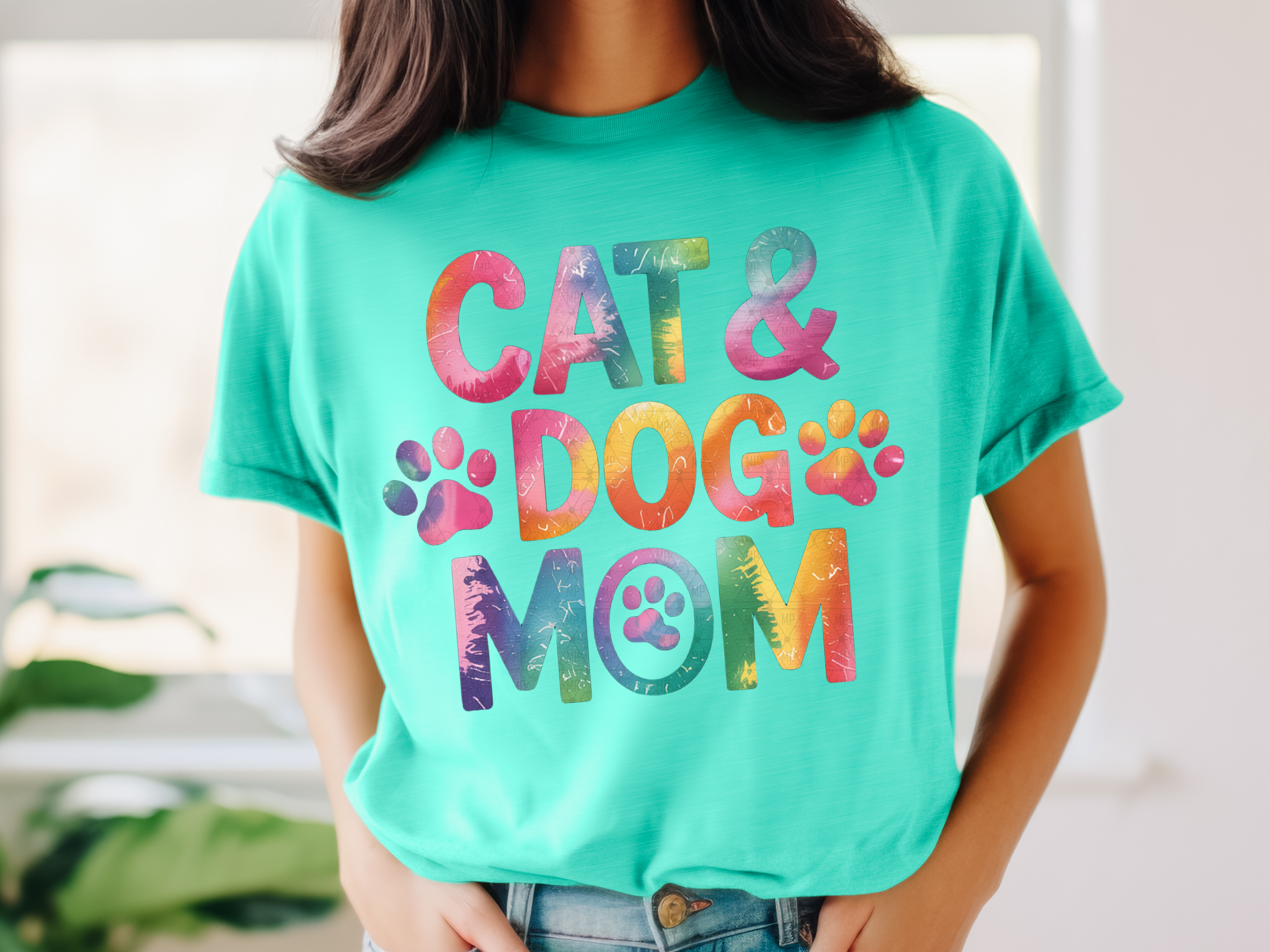 Cat & Dog Mom