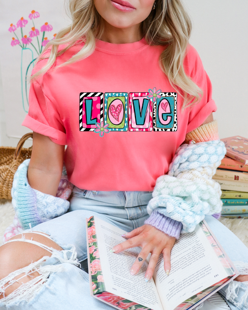 Load image 1 in gallery view. Square Doodle Love