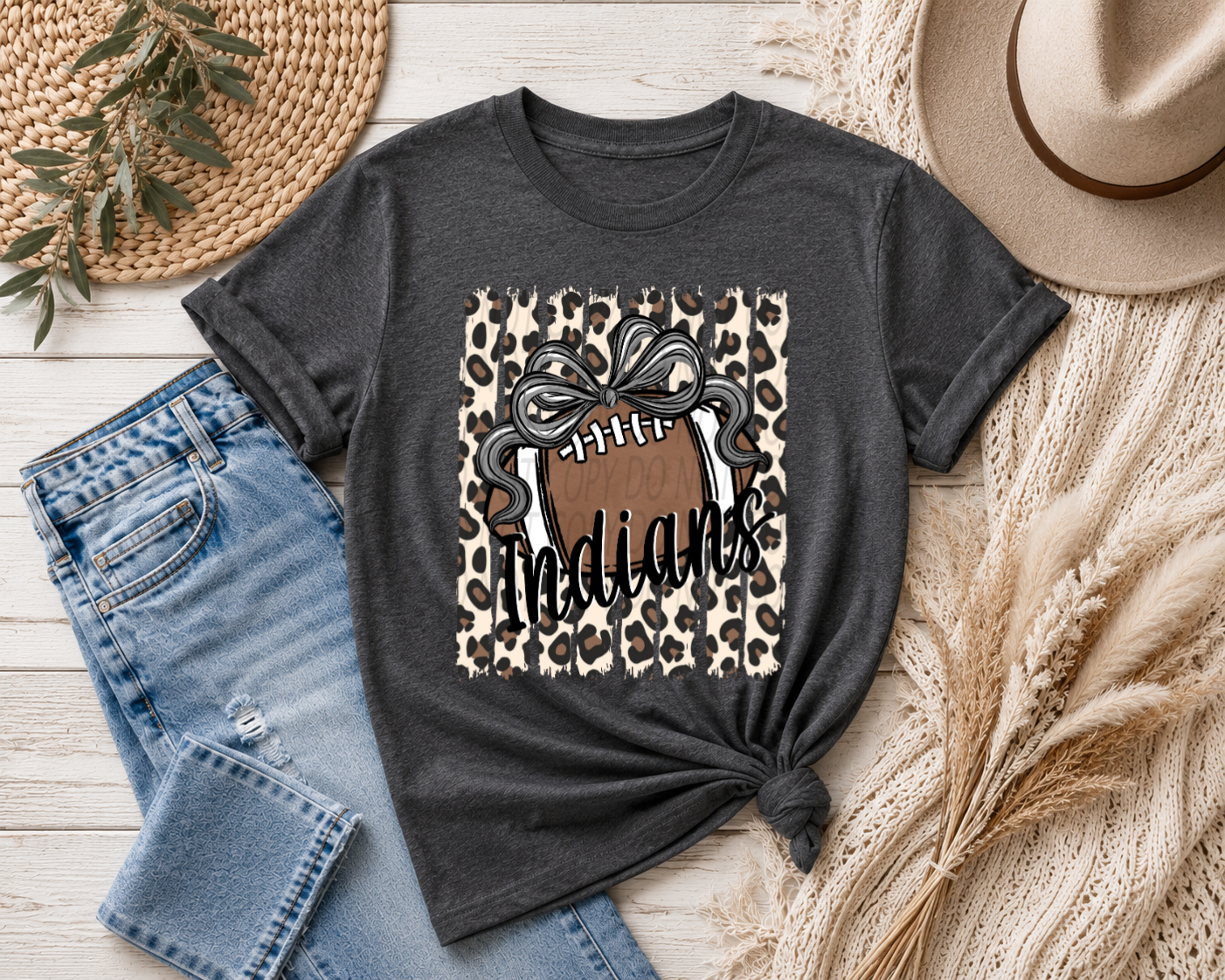 Leopard Stripes With Bow Mascots