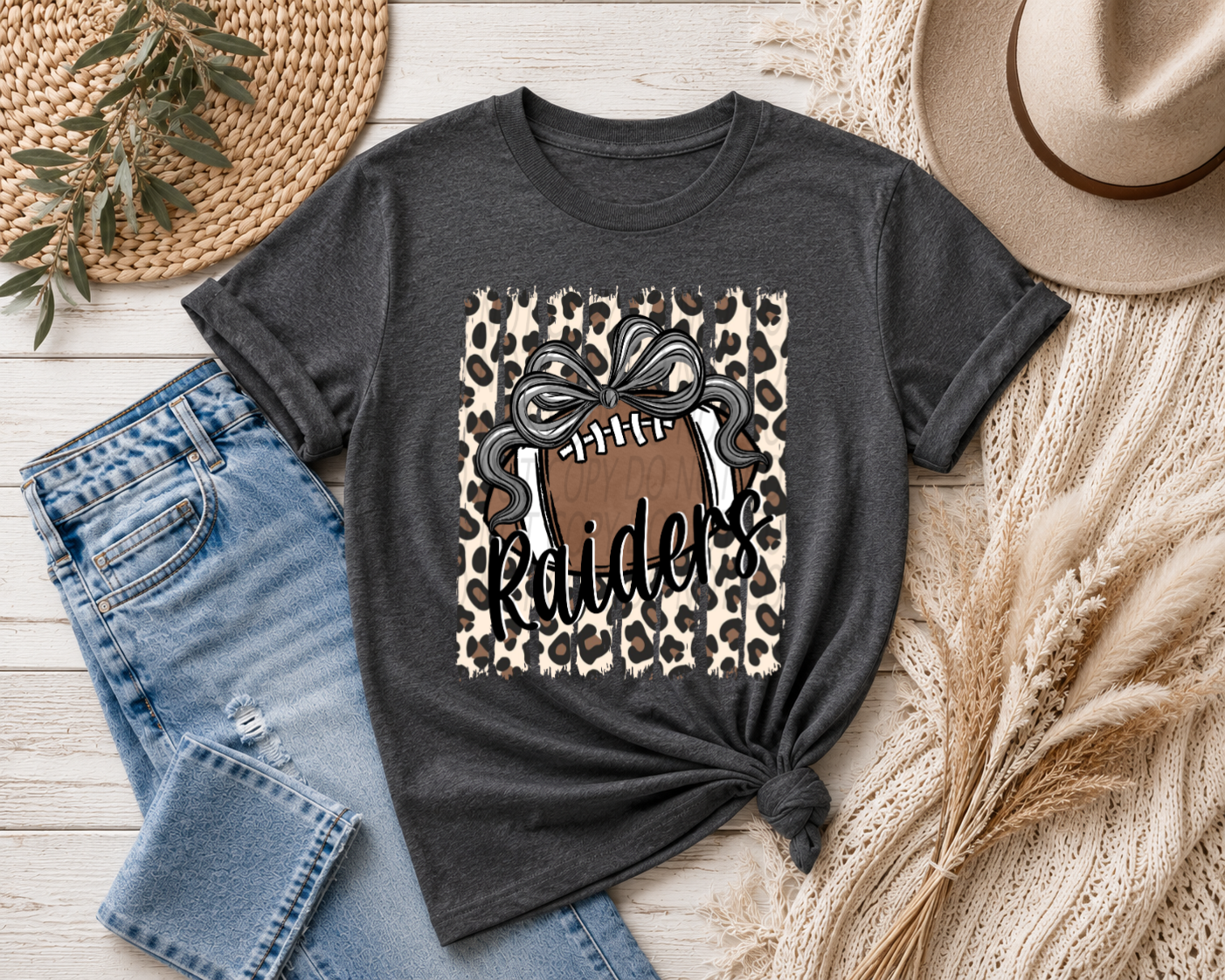 Leopard Stripes With Bow Mascots