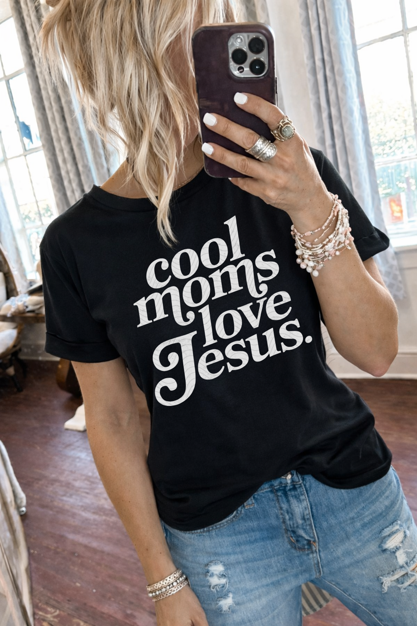 Cool Moms Love Jesus