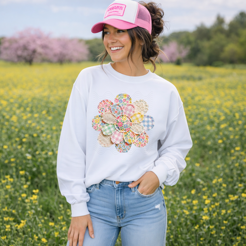 Load image 1 in gallery view. Spring Patchwork Daisy