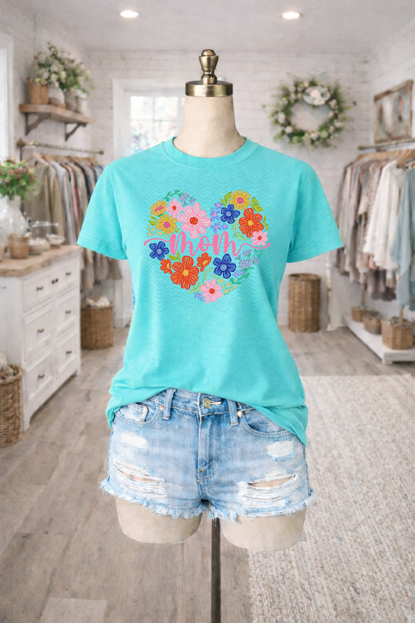 Floral Heart Mom