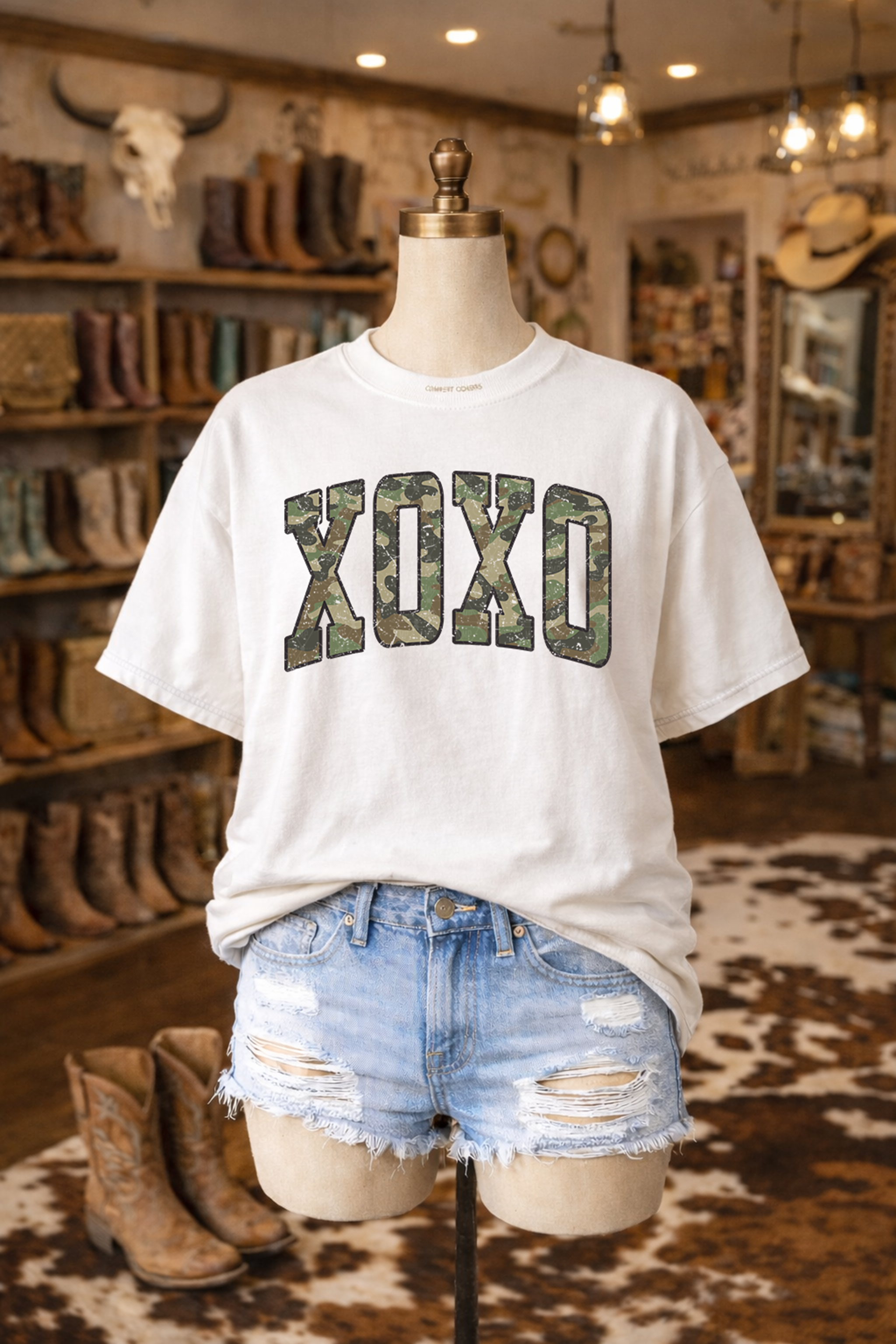 Distressed Camo XOXO