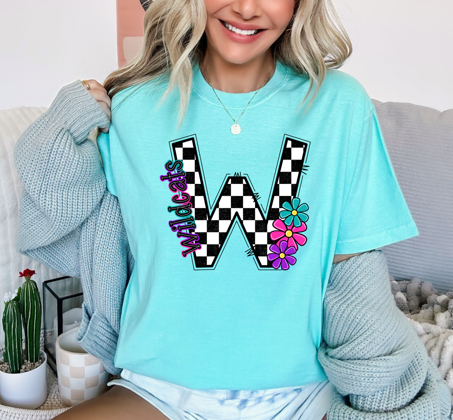 Checkered W Wildcats